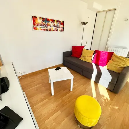 Spacieux 2 Pieces Avec Clim A 7 Min De La Plage, Parking Inclus - Fr-1-716-36 * La Grande-Motte